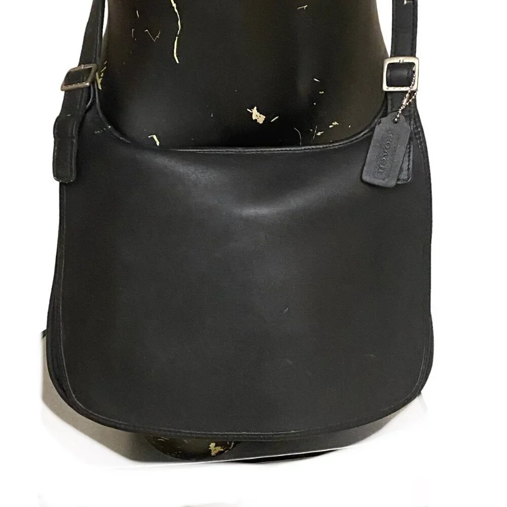 Vintage Coach 9134 Slim Hippie Flap Leather Crossbody Shoulder Bag in Black